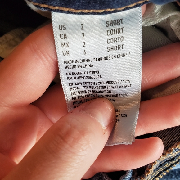 American Eagle size 2 Skinny Jeans - Picture 3 of 3